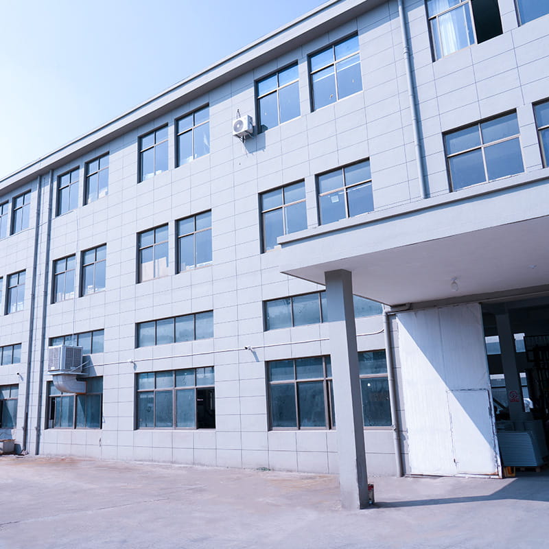 Fabrika Dışarıda